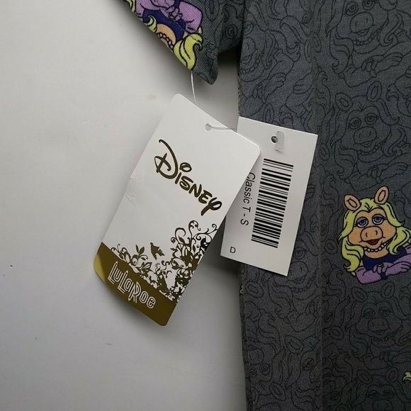 LuLaRoe Disney Classic T Size Small Miss Piggy - Picture 6 of 6